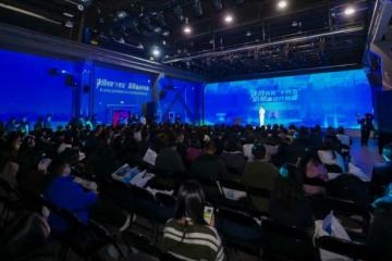 第八届中央企业优秀故事暨2025AIGC创意传播作品发布活动在京举办